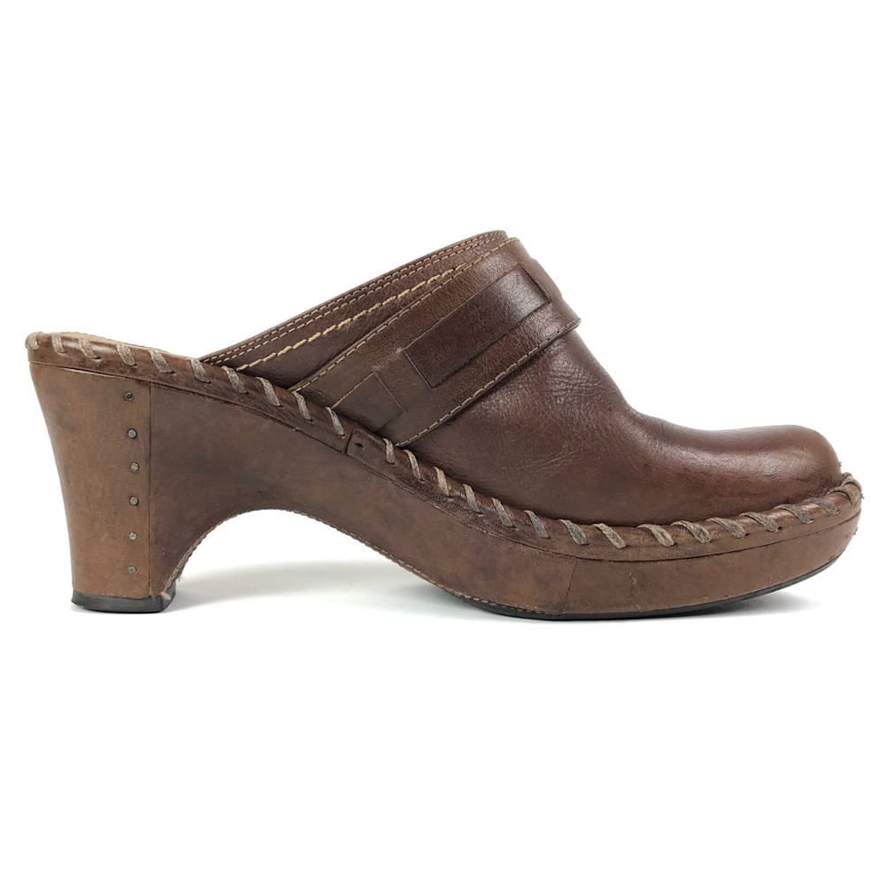 Frye Charlotte Ring Distressed Leather Mule - Picture 4 of 11